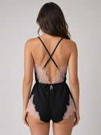 Noir Chantilly pajama