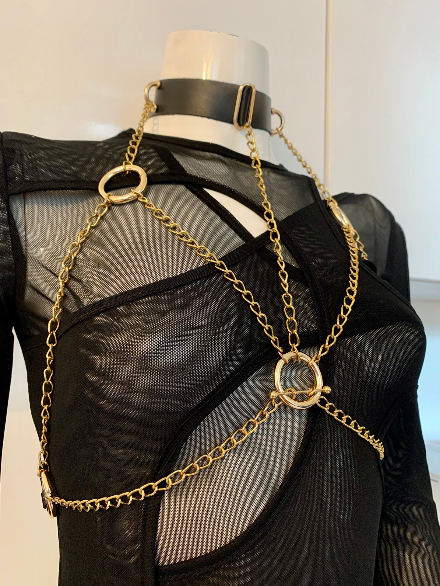 Ludique chain leather bra harness