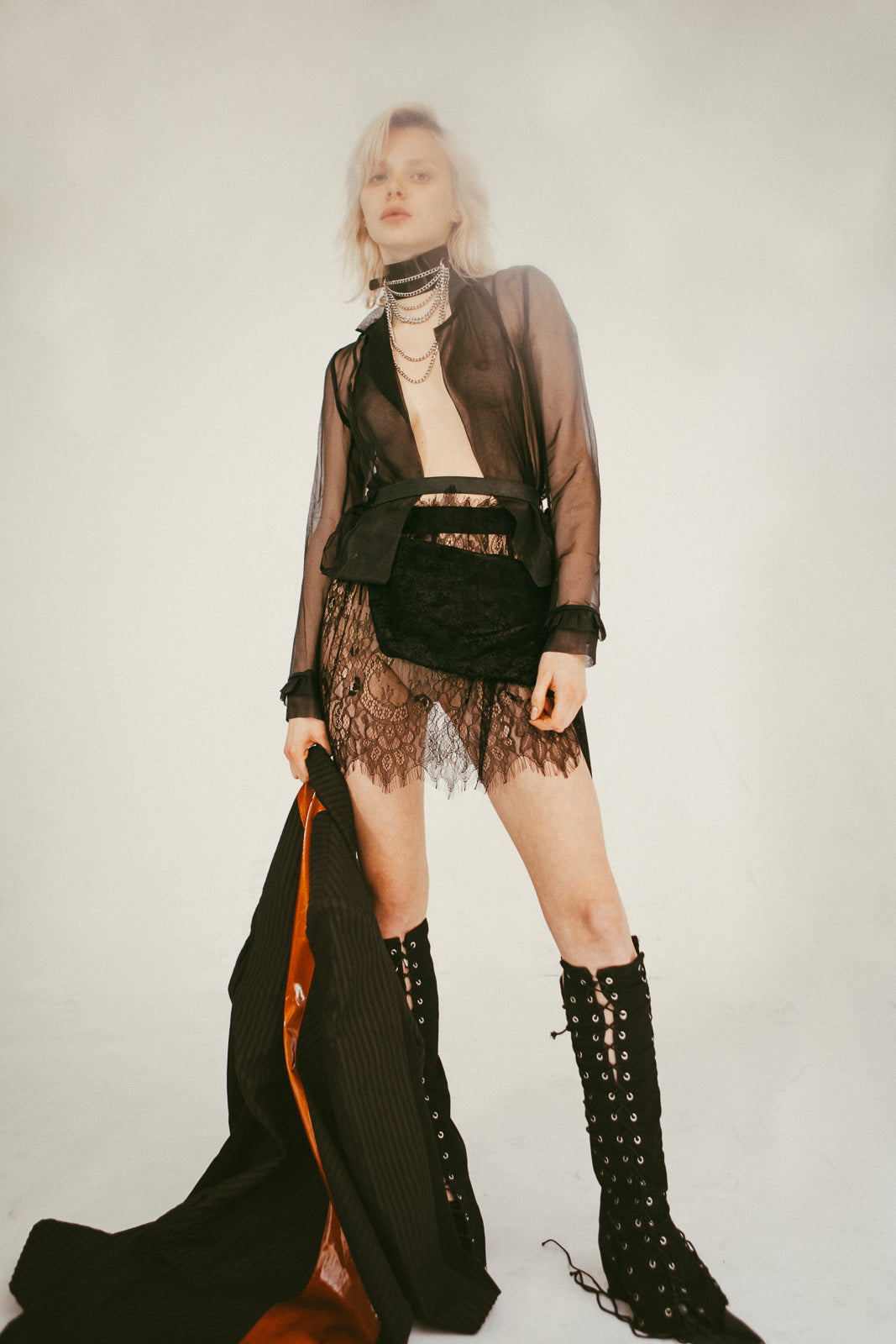 Wolverine lace skirt - Amoreze